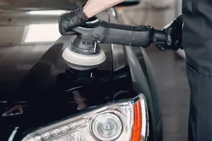 Pulido carrocería coche